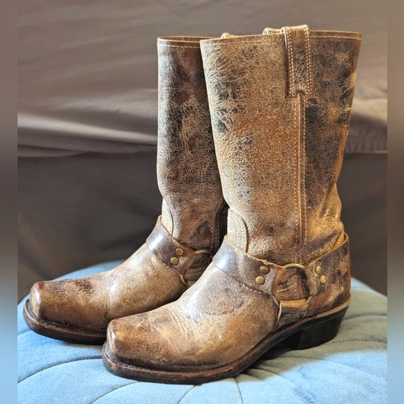 Distressed Frye Harness Boot sz 7 - Picture 1 of 7